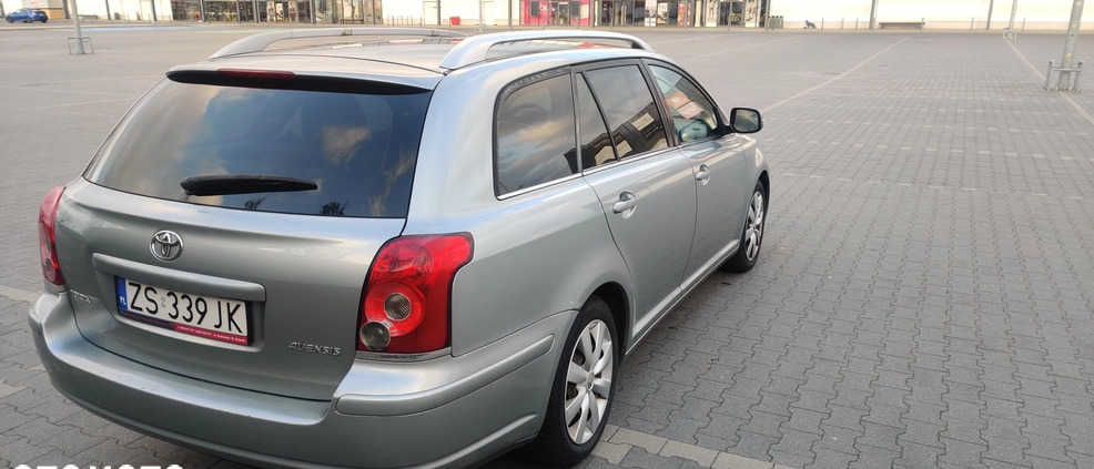 Toyota Avensis cena 11000 przebieg: 277590, rok produkcji 2007 z Szczecin małe 137